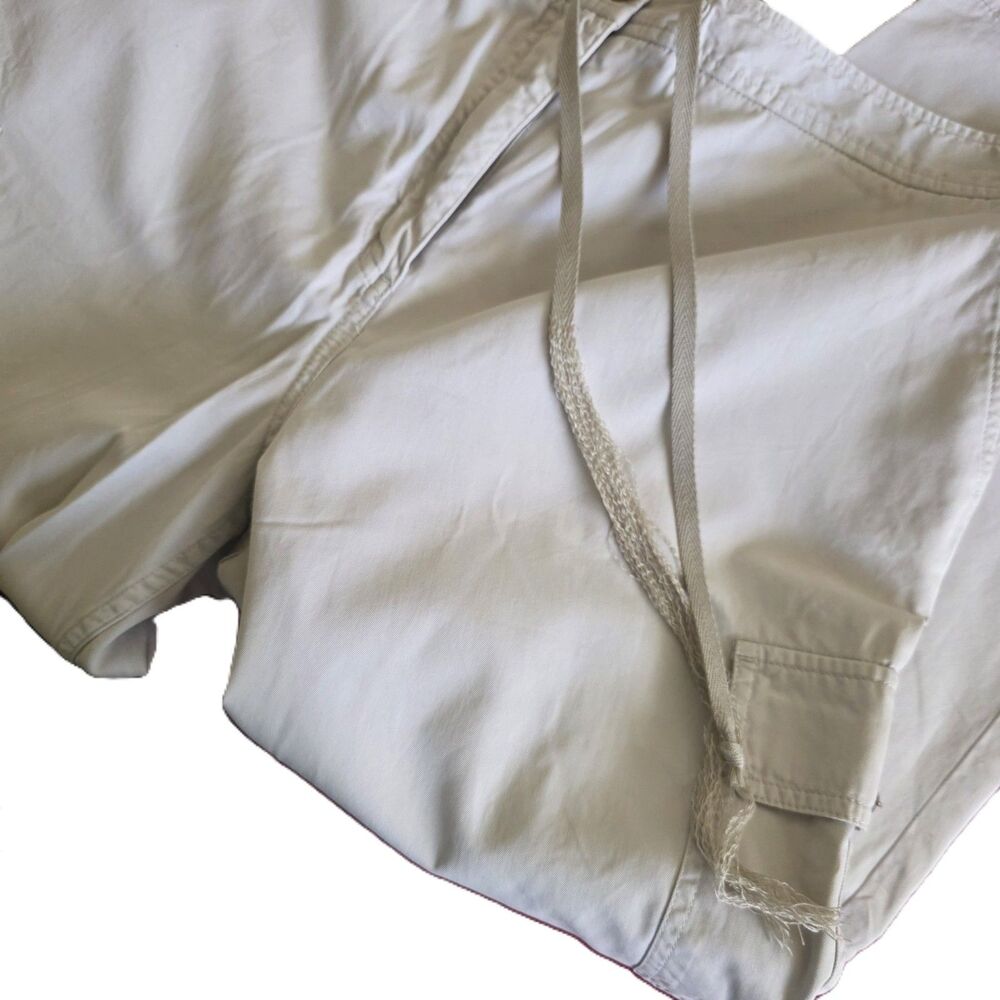 Women's Cargo Pants Size 14 Khaki Cropped Casual Mid Rise Twill Utility - Picture 7 of 9
